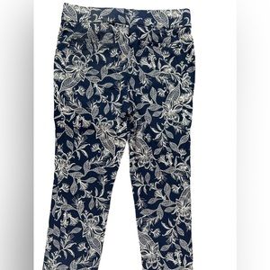 Rafaella  Women's Casual Ankle Pants Floral Black Print Size 8